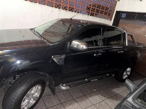 FORD RANGER 2.5 XLT 4X2 CD 16V FLEX 4P MANUAL